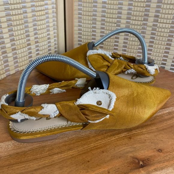 Sam Edelman Rivers Pointed Toe Flats Marigold Size 8.5 - Picture 2 of 7